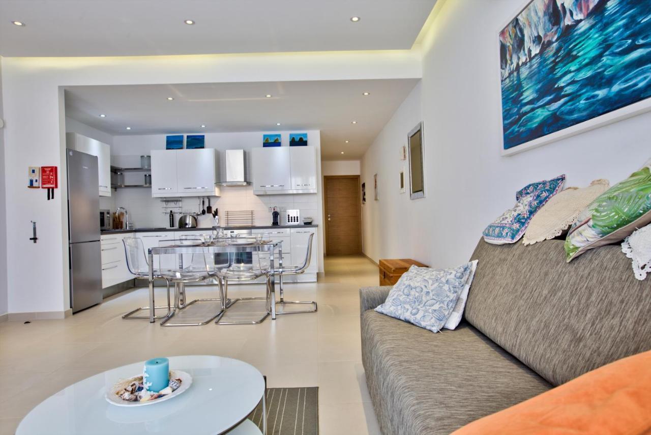Bright And Central 2 Bedroom Apartment In スリーマ エクステリア 写真