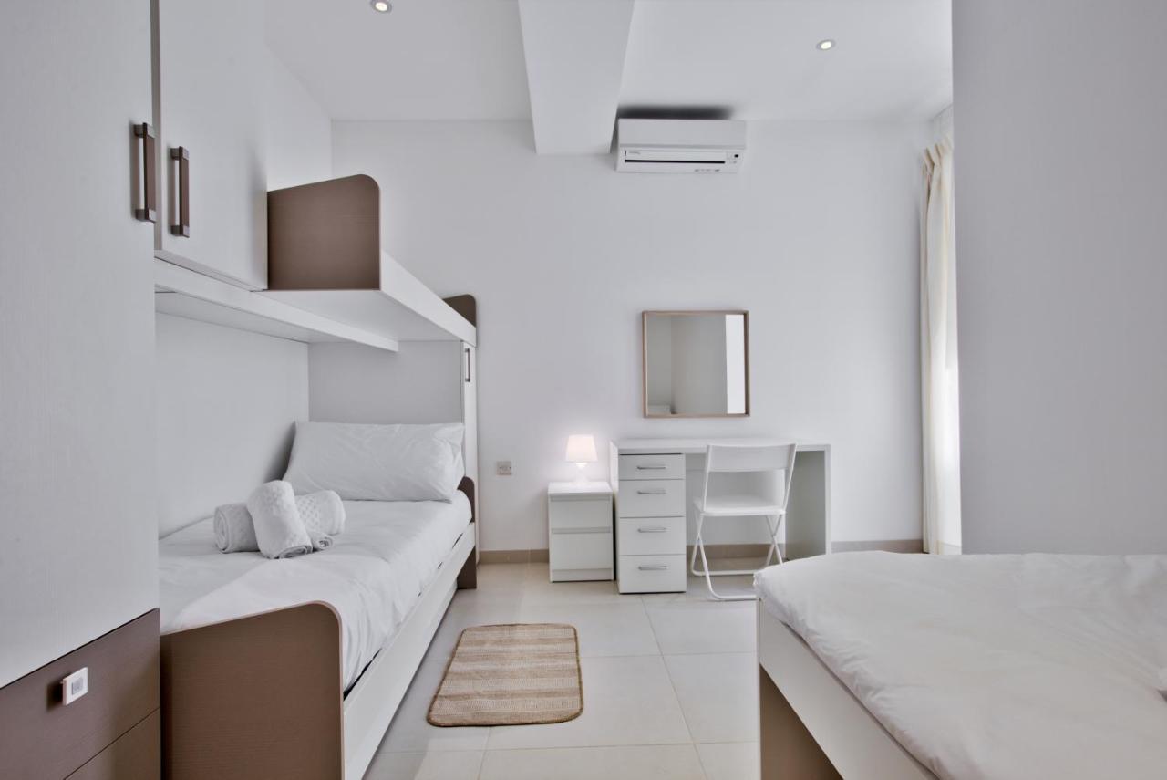 Bright And Central 2 Bedroom Apartment In スリーマ エクステリア 写真